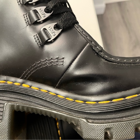 Dr. Martens Corran 3i Lace-Up Boots - Picture 8 of 9